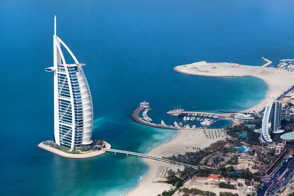 Dubai cégalapitás